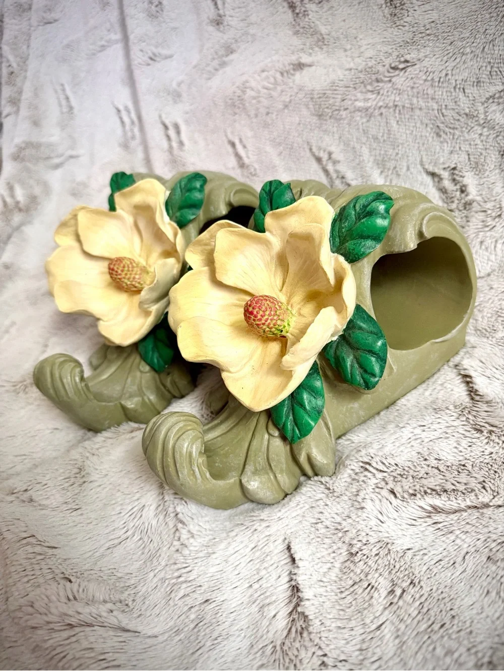 Set of 2 1990’s Resin Magnolia Drapery Rod Holder